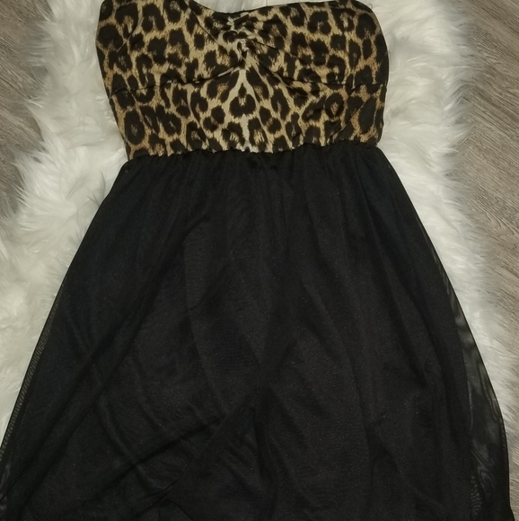 ××.Strapless leopard dress.×× FREE WITH PURCHASE - Picture 1 of 2